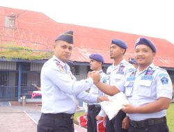 Petugas Latabas Menerima Penghargaan – Kanwil Kemenkumham Sumut