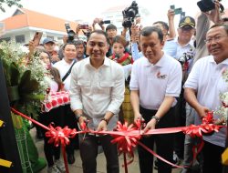 KEMENHUB RESMIKAN 17 UNIT BUS LISTRIK BTS DI SURABAYA