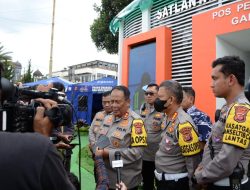 Kapolda Jabar Tinjau Pos Pelyanan Gadog Puncak, Pastikan Perayaan Natal dan Tahun Baru Dalam Keadaan Aman