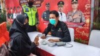 Sie Dokkes Polres Metro Tangerang Kota Bersama Dinkes Cek Kesehatan Personil PAM Natal dan Tahun Baru