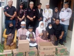 Sambut Nataru, Presidium FPII Aksi Sosial Salurkan Sembako dan Santunan Anak Yatim Piatu