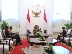Presiden Jokowi Terima Menteri Luar Negeri Malaysia di Istana Merdeka