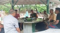 Menjelang Akhir Tahun Babinsa Koramil 11 Pebayuran Sambangi Warga Desa Karang Reja