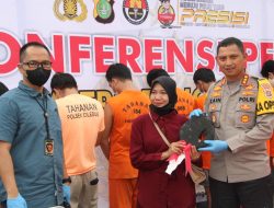 Kado Akhir Tahun, Warga Teluknaga Ini Bahagia Motornya Ditemukan Polsek Teluknaga Polres Metro Tangerang Kota