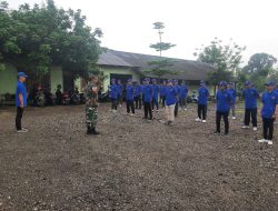 Babinsa Koramil 13 Kedungwaringin Latih Siswa Tanamankan Jiwa Bela Negara