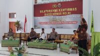TIM DIV HUMAS POLRI SILATURAHMI KAMTIBMAS KE PONDOK PESANTREN SULTAN HASANUDDIN GOWA