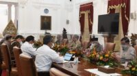 Presiden Jokowi Akan Terbitkan Inpres Pembangunan Jalan Daerah