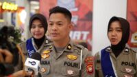 Polda Kalbar Gelar Kegiatan Jum’at Curhat di Transmart Pontianak Tampung Pertanyaan Mengenai Perpanjangan SIM dan STNK