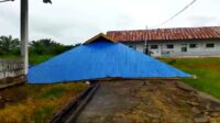 Gedung Sekolah SMP Yang Baru di Bangun Milik Pesantren Nurul Islamiyah Wajok Hilir Ambruk Diterjang Angin Puting Beliung