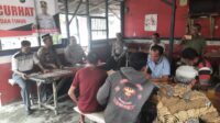 Gelar Jumat Curhat di Warkop Polsek Medan Timur Tingkatkan Patroli di Jalan Mados