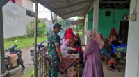 Dorong Balita Sehat Babinsa Desa Waringinjaya Koramil 13 Kedungwaringin Berikan Pendampingan