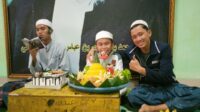Saat Menuntut Ilmu Bisa Berbagi Kebahagiaan Degan Sahabat Itulah Sabda Rasullah Kepada Umatnya