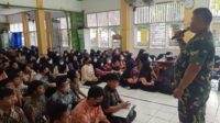 Danramil 12 Serang Baru Tanamkan Materi Wawasan Kebangsaan di SMA 1 Cikarang Pusat