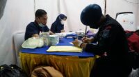 Satbrimob Polda Kalbar Dalam Rangka HUT Provinsi Kalbar ke-66 Laksanakan Bakti Kesehatan