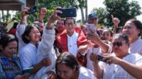 Menparekraf Serahkan Bantuan Kelengkapan Homestay di Balige Sumut