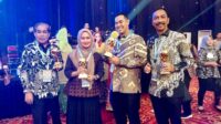 Diterima Wabup Amran, Pemkab Wajo Dianugerahi Penghargaan Universal Health Coverage