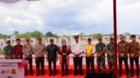 PENGAMANAN KUNJUNGAN KERJA KETUA DPR-RI DI KABUPATEN SINTANG DI PIMPIN LANGSUNG WAKA POLDA KALBAR