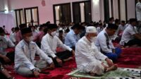 Malam Ketiga Ramadan, Wapres Tarawih Bersama para Santri Ponpes An Nawawi Tanara