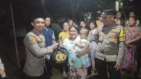 Puluhan Paket Bantuan Kemanusiaan Kapolri Diserahkan Polsek Karawaci Ke Slum Area di pinggir Kali Cisadane