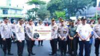 Ribuan Paket Sembako dari Kapolri Disebar ke Masyarakat di Slum Area Jaksel