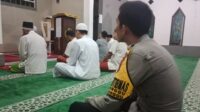 Polisi Di Jampang Kulon Datangi Masjid, Ada Apa Yah..!!!