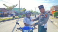 Satlantas Polres Kuansing Hiasi Ramadhan 1444 H dengan Berbagi Takjil