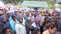 Mamberamo Raya Berduka Istri Bupati Meninggal Dunia, Dandim 1702/JWY Ikuti Proses Pemakaman