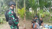 Memperkokoh Tali Persaudaraan Satgas Yonif 132/BS Melaksanakan Anjangsana Ke Kp.Wambes