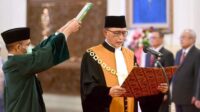 Presiden Saksikan Pengucapan Sumpah Sunarto Sebagai Wakil Ketua MA Bidang Yudisial