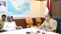 Prof Zudan Sapa Pegawai PLBN dan Cek Kondisi Sapras