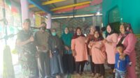Dukung Pekan Imunisasi Anak Babinsa Koramil 12 Serangbaru Berikan Pendampingan
