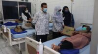 YKI Salurkan 100 Paket Ramadhan Untuk Penderita Kangker