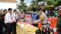 Jelang Hari Raya, Polres Sampang Polda Jatim Musnahkan Narkoba, Miras Dan Knalpot Brong