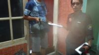Panitia Zakat Fitrah Musholla Baitul Mu’Minin Bagikan Zakat Fitrah Ke 71 Mustahik Warga RW 09