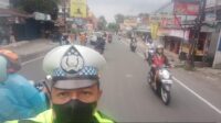 Menjelang Sore Hari Ini Pihak Kepolisian Berlakukan Sistem Normal Dua Arah di Kawasan Puncak Bogor