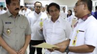 Hari Pertama Kerja Usai Libur Lebaran, Menteri ATR/Kepala BPN Tinjau Kantah Kota Administrasi Jakarta Barat