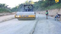 Tingkatkan Kualitas Jalan Nasional di Sultra, Kementerian PUPR Preservasi Jalan Batas Kabupaten Konawe Utara/Konawe – Pohara