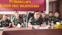 Melalui Vidcon, Dandim dan Perwira Staf Kodim Bojonegoro ikuti Pengarahan Panglima TNI