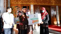 Wapres Tinjau Pameran Produk Halal UMKM, Koperasi, dan Pesantren di Bengkulu