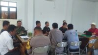 Kejar Data Regsosek Babinsa Koramil 12 Serangbaru Berikan Pendampingan