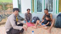 Berdialog Langsung Bersama Warganya, Bhabinkamtibmas Polsek Nanga Pinoh Ajak Jaga Kamtibmas