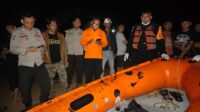 Brimob Kalbar Bantu Satuan Wilayah Temukan Korban Tenggelam di Tempat Wisata Kabupaten Bengkayang