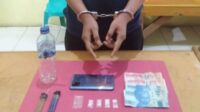 Polsek Kampar Kiri Hilir Tangkap Basah Pelaku Penyalahgunaan Narkotika Lagi Asyik Nyabu