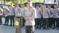Kapolda Kalbar Berikan Penghargaan Kepada Personel yang Memperoleh Nilai UKJ Terbaik Semester I T.A 2023