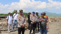 TUMPUKAN SAMPAH DIPANTAI PALANCA SIMPENAN SUKABUMI VIRAL, INI RESPON KAPOLRES SUKABUMI