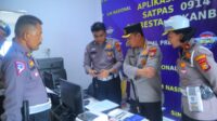 Kombes Pol Jefri Ronald Parulian Siagian SIK MH Tinjau Pelayanan Satpas SIM Polresta Pekanbaru
