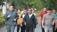 Kapolda Riau Melaksanakan Olahraga Pagi Bersama Menkopolhukam RI