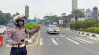 Satlantas Polres Bogor Polres Bogor Tempatkan 89 Personil Di Titik Rawan Kemacetan Di Jalur Puncak