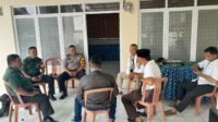 Upaya Meningkatkan Kamtibmas dan Menjaga Kebersihan Lingkungan Babinsa Sambangi Warga Desa Satriajaya