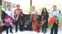 Terima Cinderamata Berupa Kain Batik Tulis karya WBP Kasihhati ucapkan Terimakasih